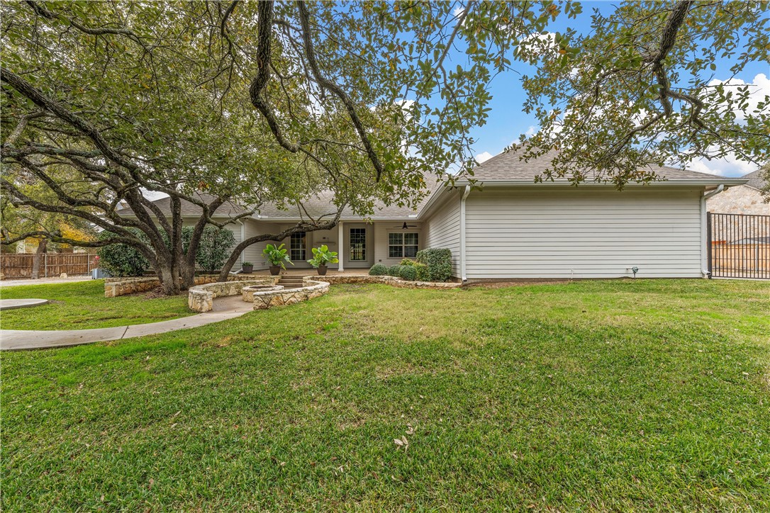 8452 Spicewood Springs Road, China Spring, Texas image 39