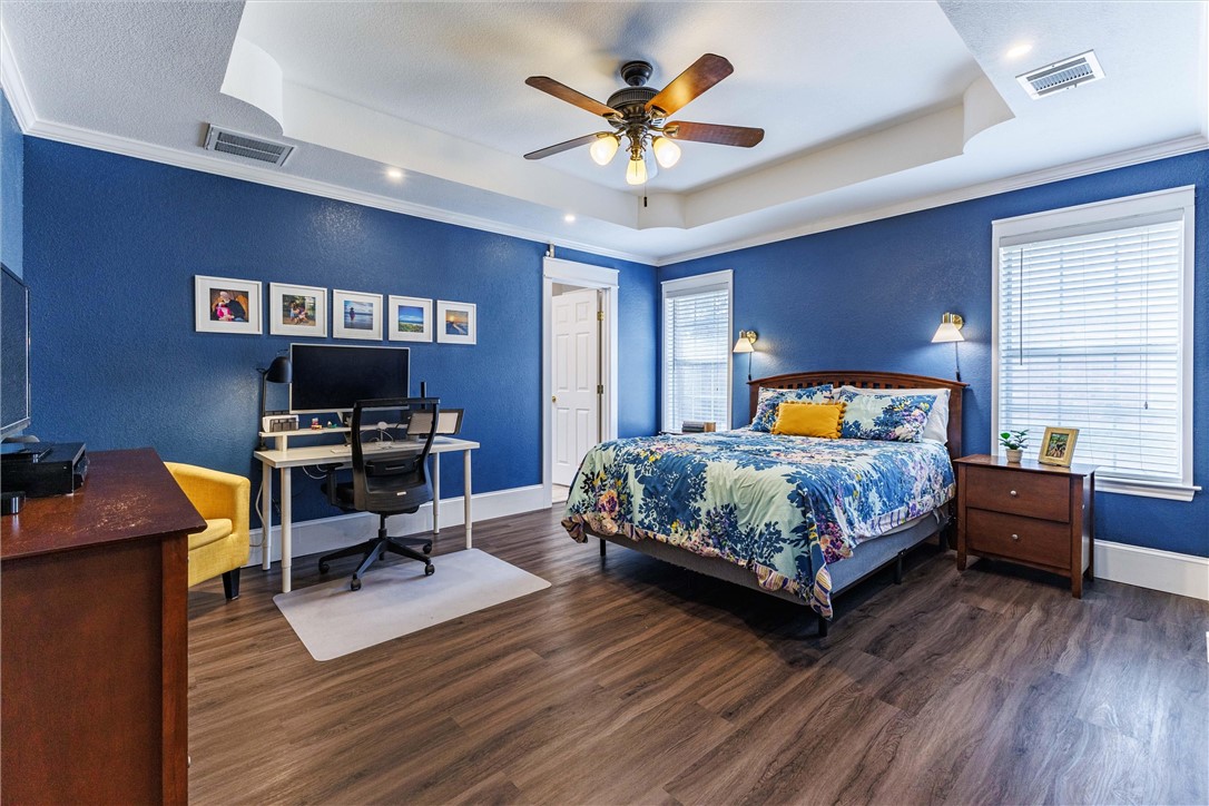 806 Crested Butte Drive, Hewitt, Texas image 15