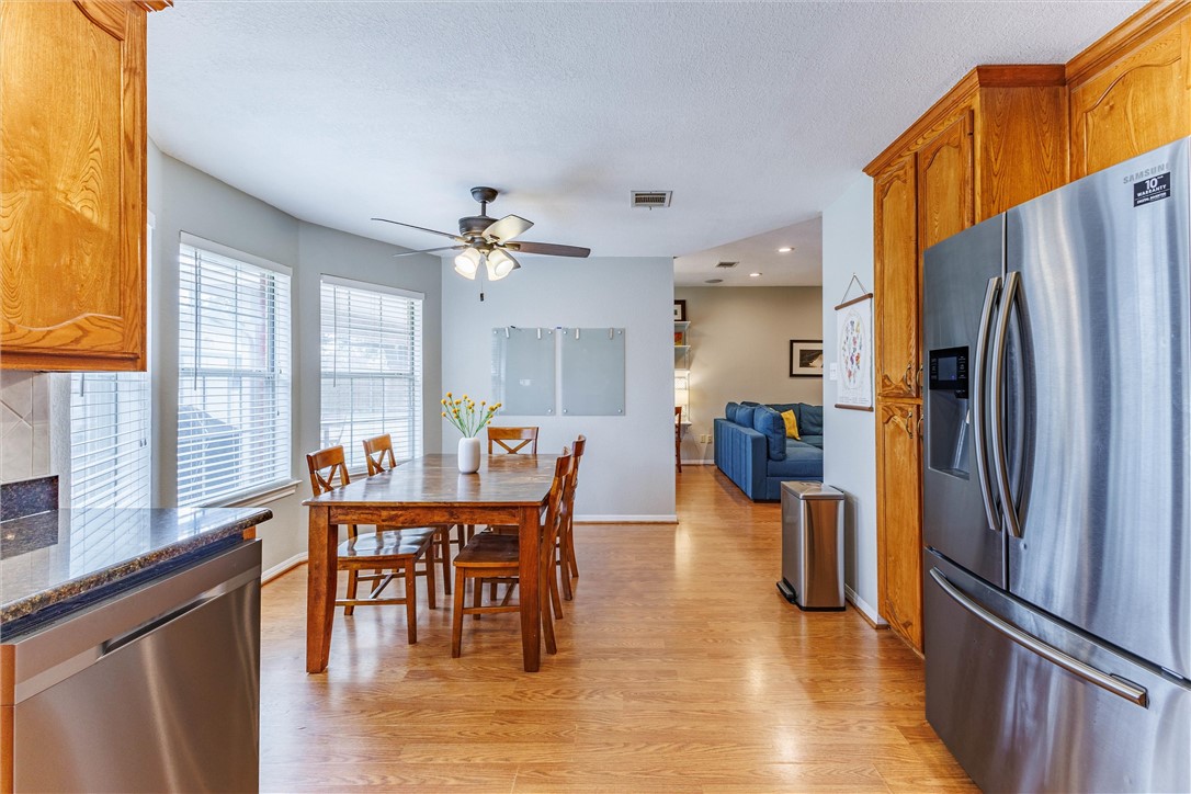 806 Crested Butte Drive, Hewitt, Texas image 14