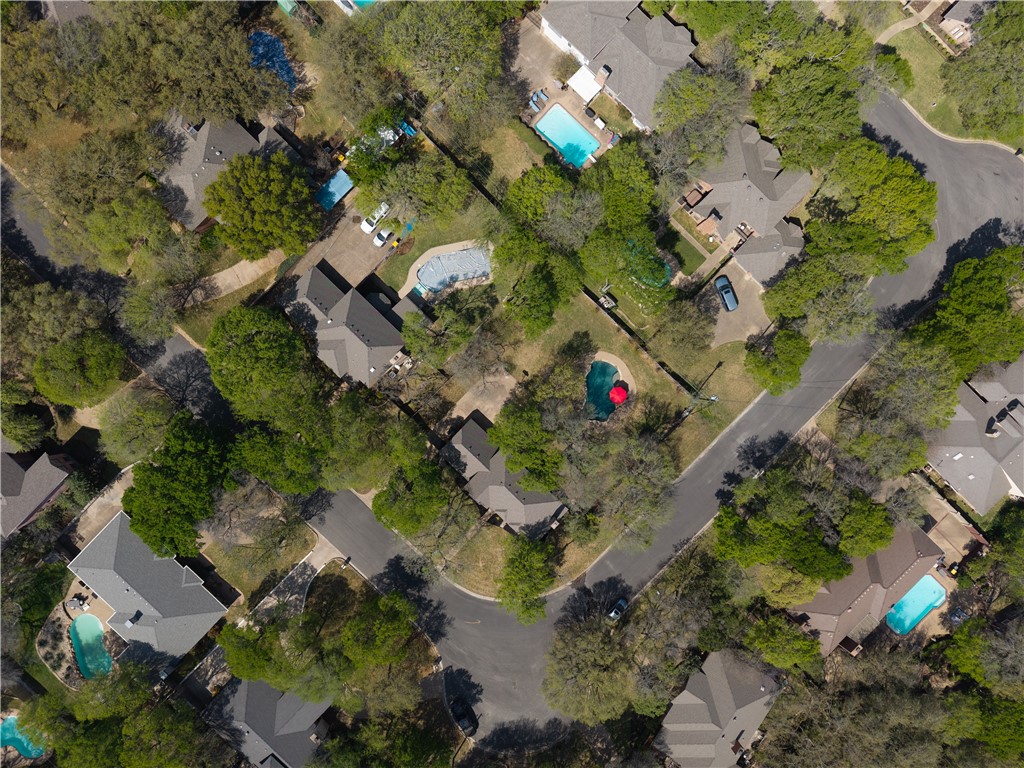 9006 Kingswood Place Pl, Woodway, Texas image 40