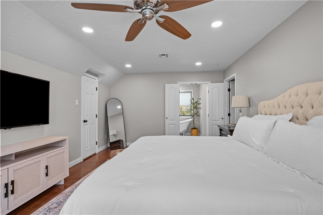 9006 Kingswood Place Pl, Woodway, Texas image 22