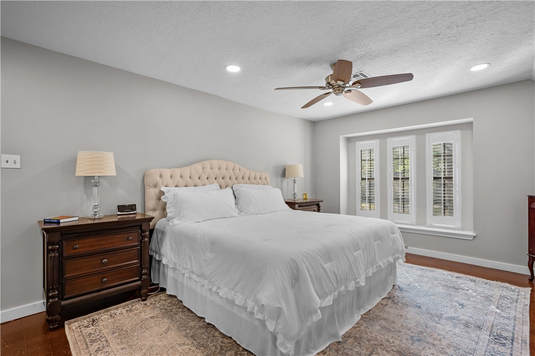 9006 Kingswood Place Pl, Woodway, Texas image 21