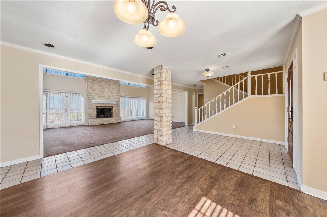 10009 Stony Point Drive, Woodway, Texas image 7