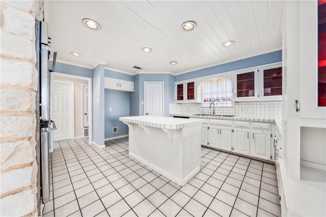 10009 Stony Point Drive, Woodway, Texas image 4