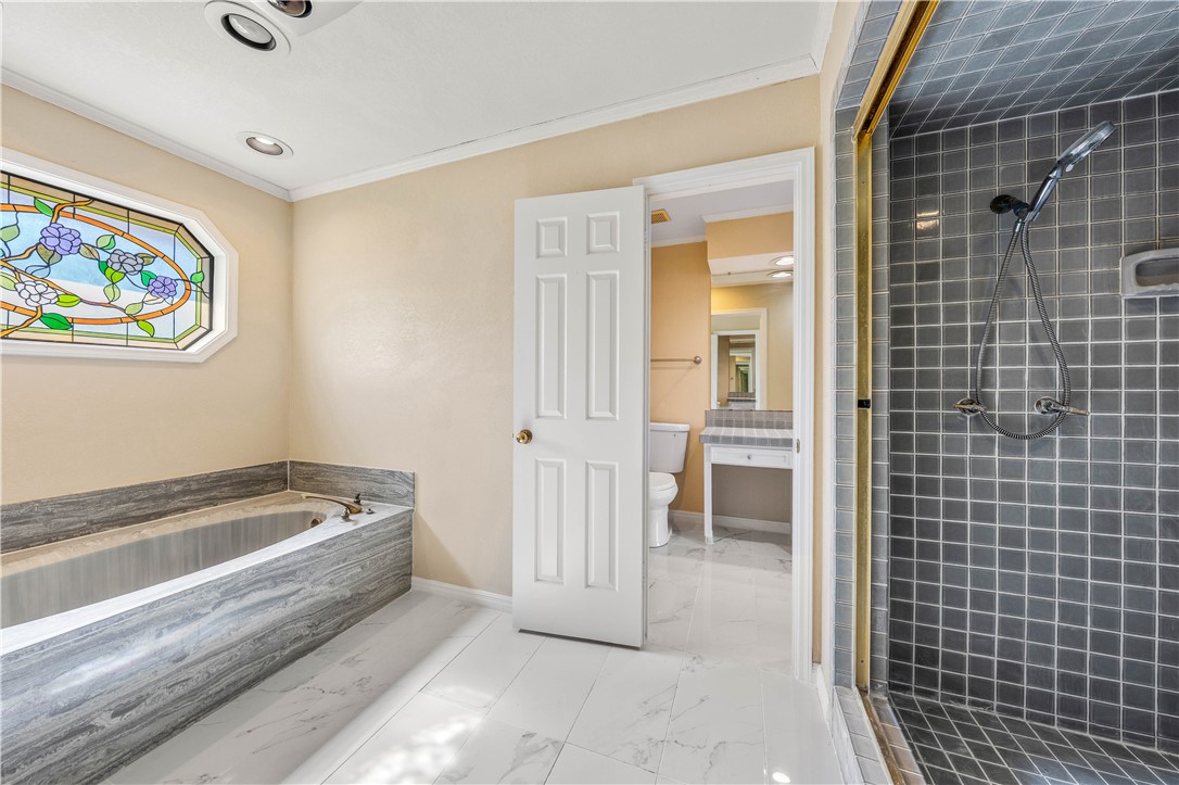 10009 Stony Point Drive, Woodway, Texas image 10