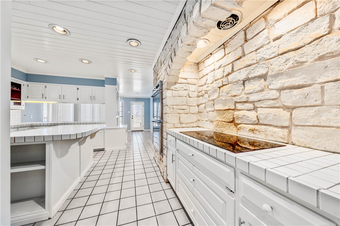 10009 Stony Point Drive, Woodway, Texas image 29