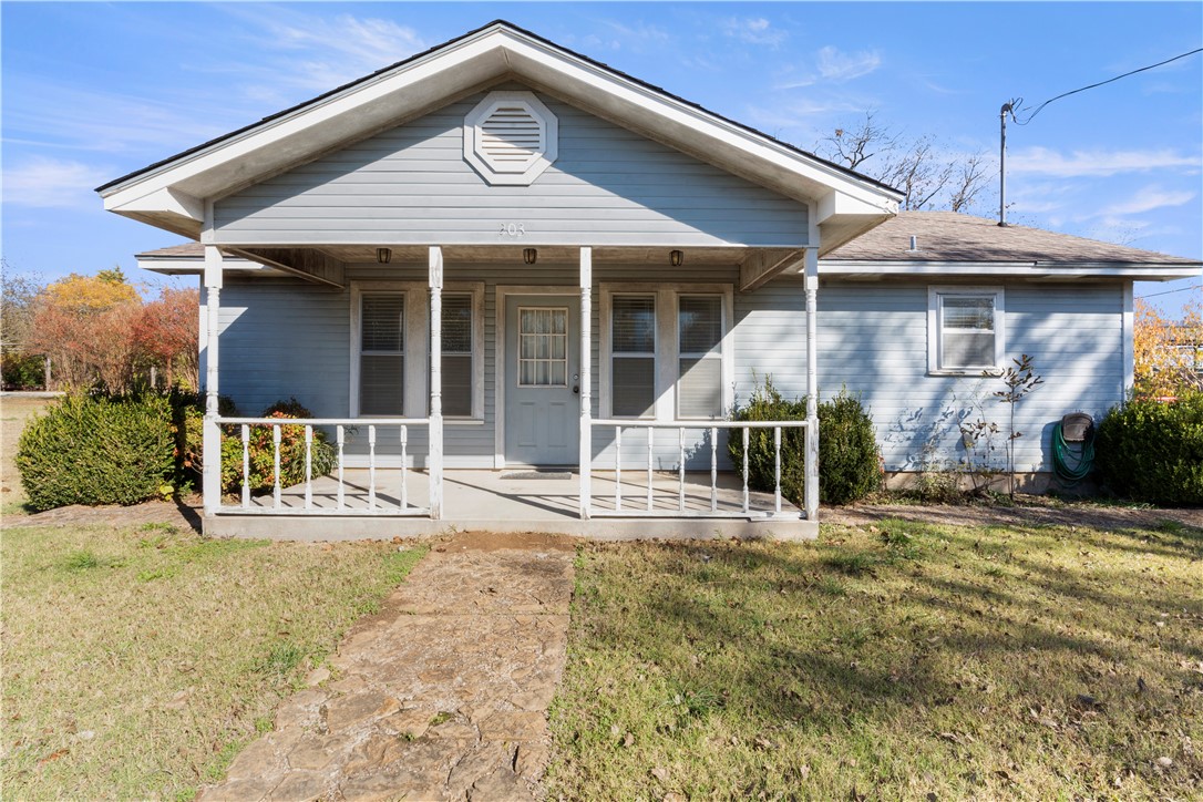 203 Parham Street, Hillsboro, Texas image 4