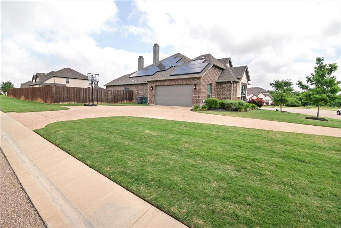 200 Rosetree Court, Hewitt, Texas image 7