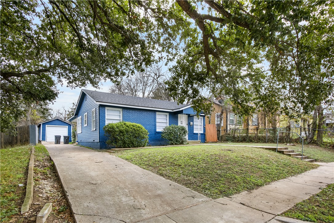 1708 Mcferrin Avenue, Waco, Texas image 13