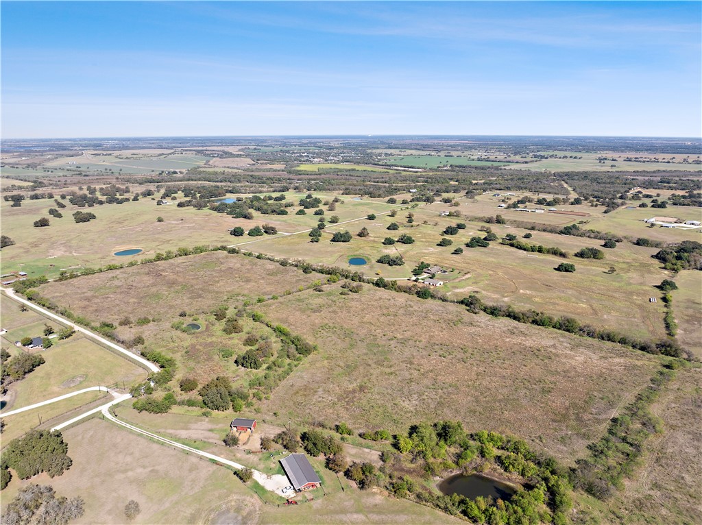 Cr 470, Lott, Texas image 12