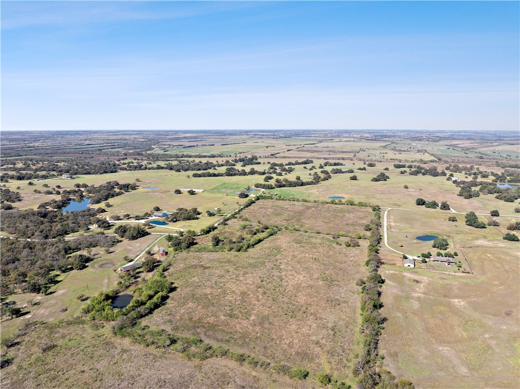 Cr 470, Lott, Texas image 11