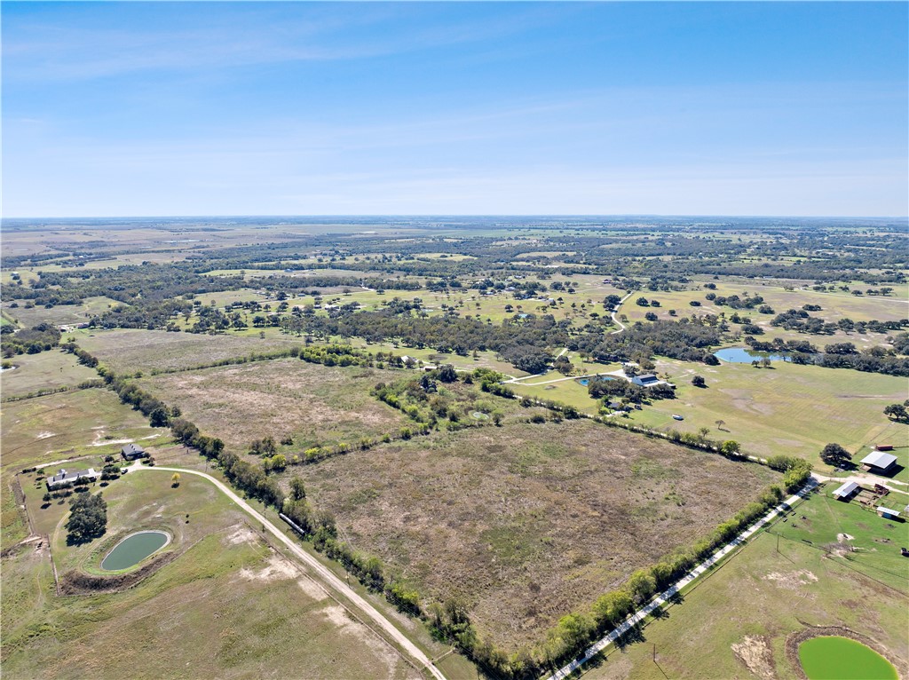 Cr 470, Lott, Texas image 5