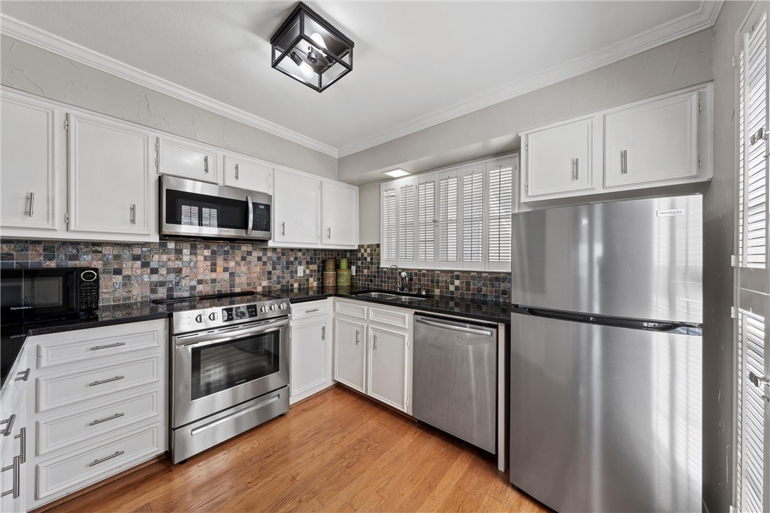2905 Lake Shore Drive #206, Waco, Texas image 6