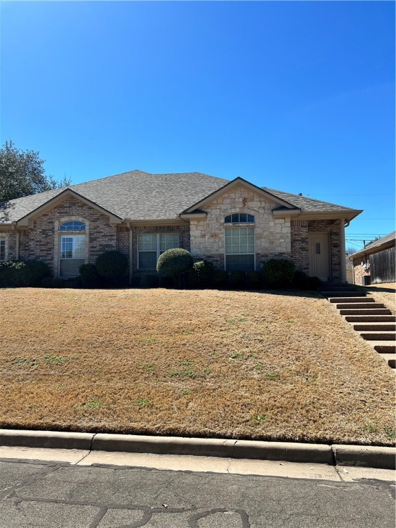 357 Old Mill Creek Drive, Woodway, Texas image 2