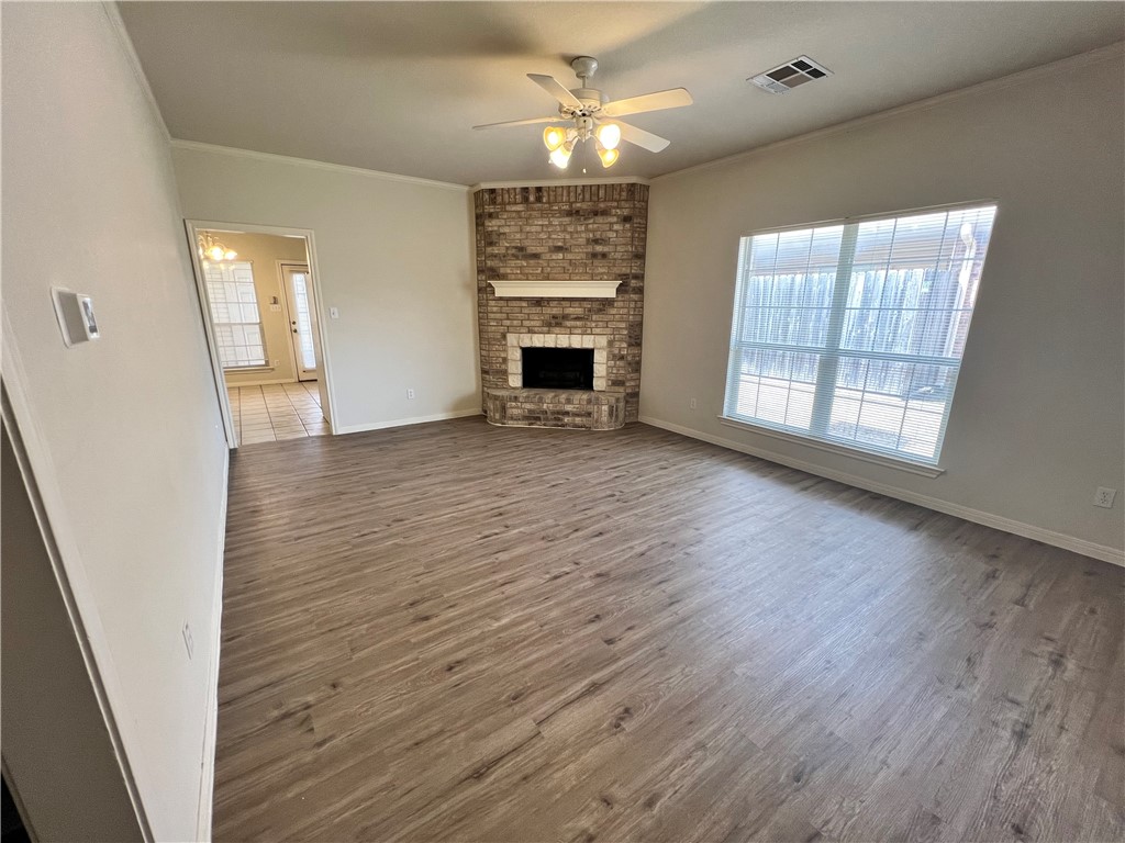357 Old Mill Creek Drive, Woodway, Texas image 7