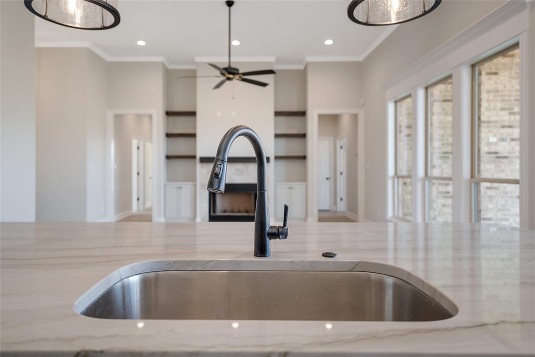 1601 Fabian Drive, Waco, Texas image 12