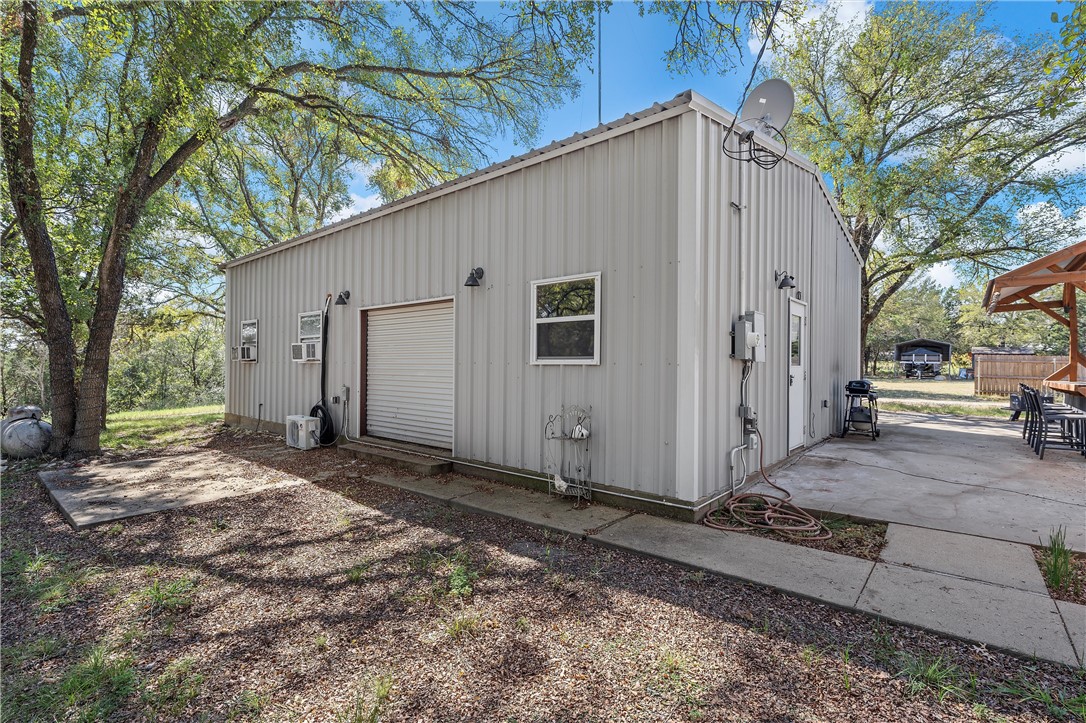 153 Cr 1519, Morgan, Texas image 15