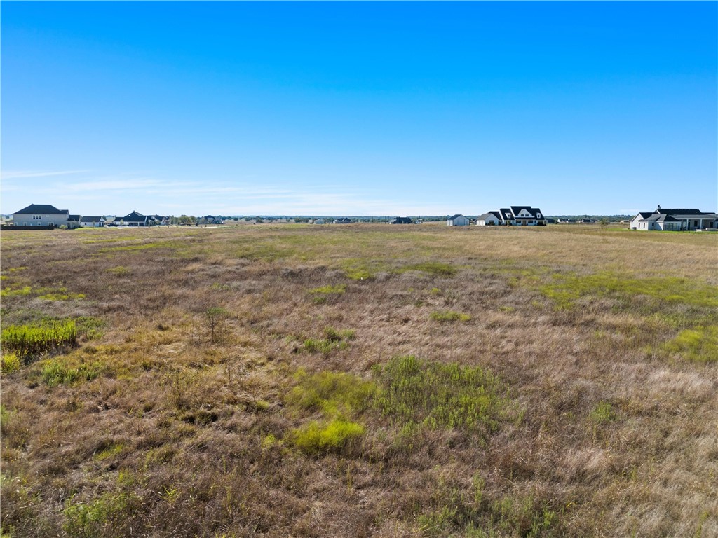 445 Willow Moon Ranch Road, Crawford, Texas image 9