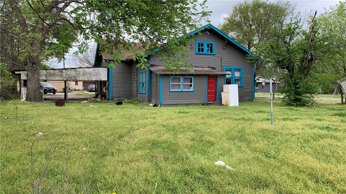 609 W Navasota Street, Groesbeck, Texas image 15