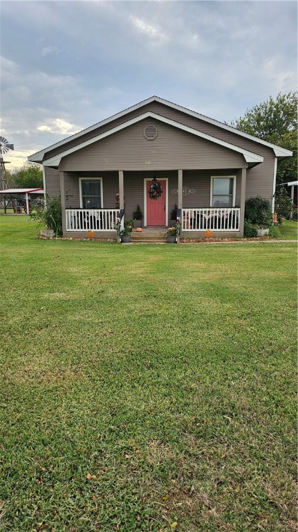 807 N Trinity Street, Whitney, Texas image 1