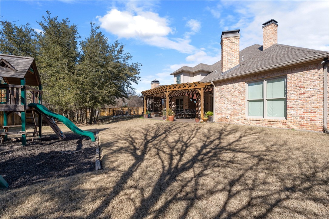 7041 Bending Trail, McGregor, Texas image 38