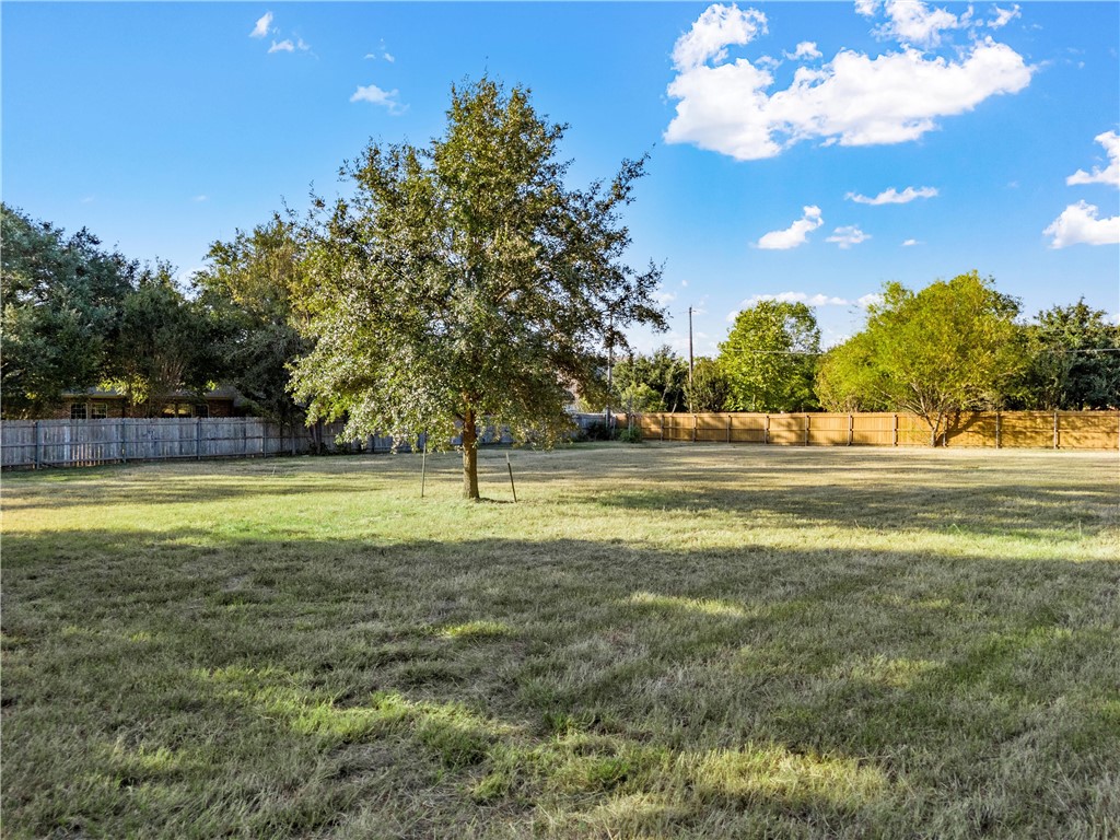 TBD Greentree Drive, Crawford, Texas image 3