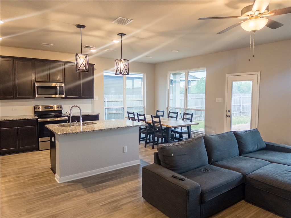 3812 Centerfire Road, Waco, Texas image 3