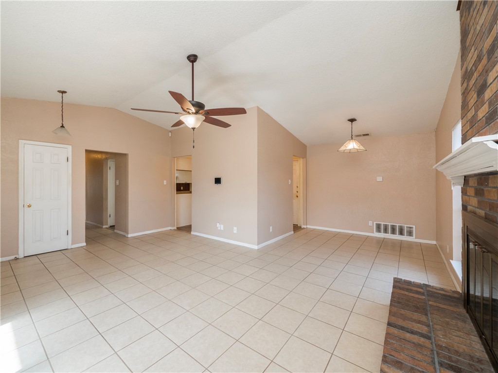 1612 Beaver Trail, Harker Heights, Texas image 6