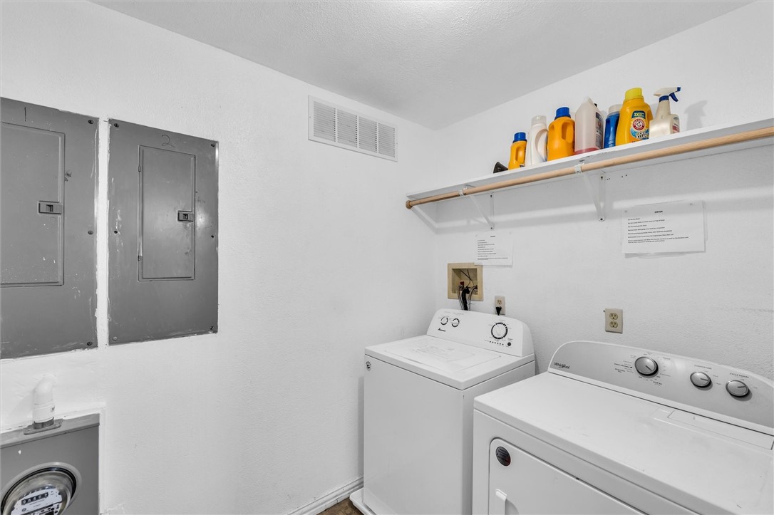 1940 E Highland Road, Waxahachie, Texas image 15