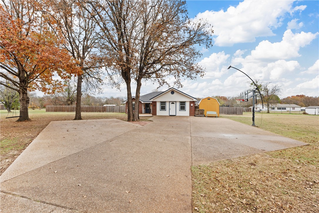 102 Spring Branch Road, Waco, Texas image 2