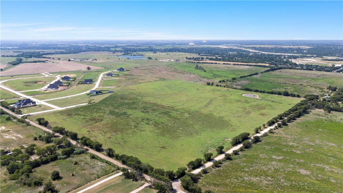 933 Rosenthal Parkway, Lorena, Texas image 4