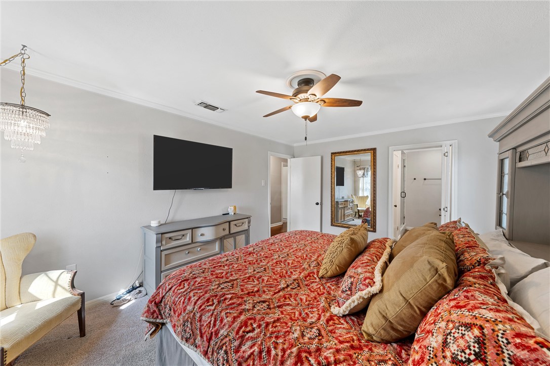 701 Clarence Drive, Woodway, Texas image 30