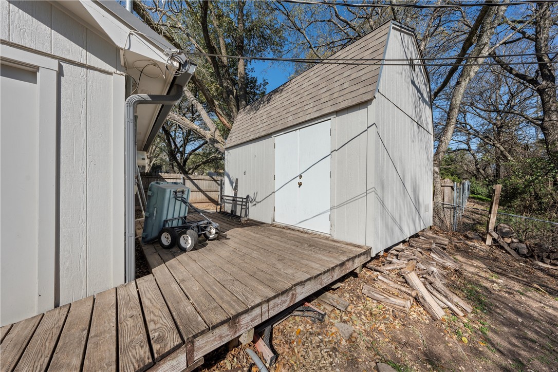 701 Clarence Drive, Woodway, Texas image 35