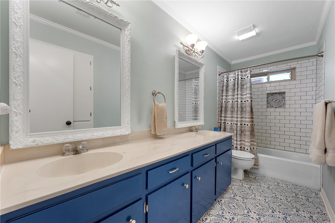 701 Clarence Drive, Woodway, Texas image 24