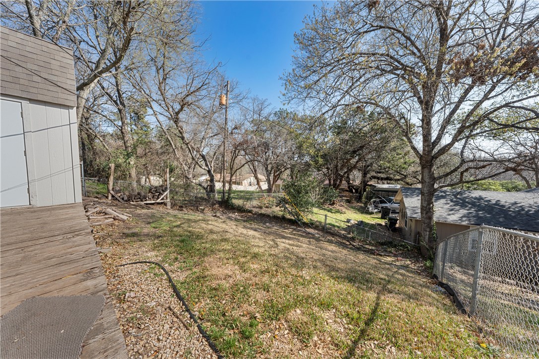 701 Clarence Drive, Woodway, Texas image 34