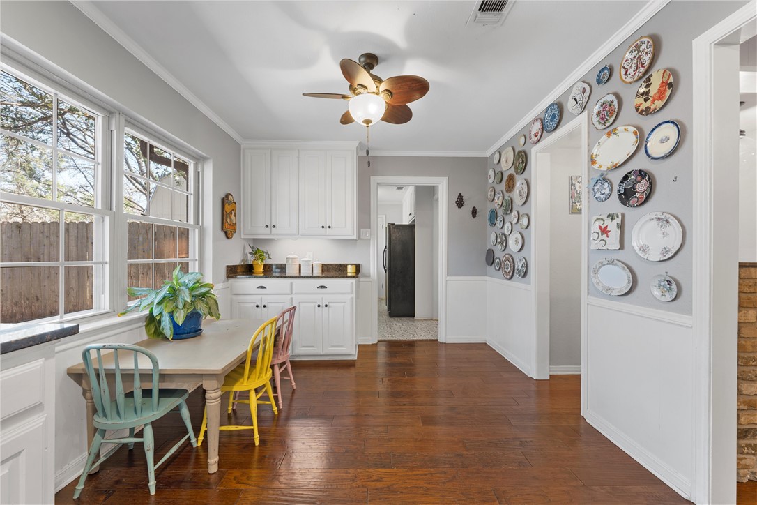 701 Clarence Drive, Woodway, Texas image 13