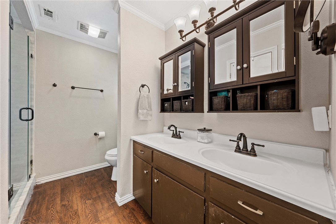 701 Clarence Drive, Woodway, Texas image 31