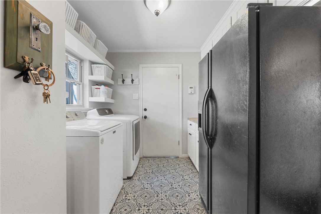 701 Clarence Drive, Woodway, Texas image 15