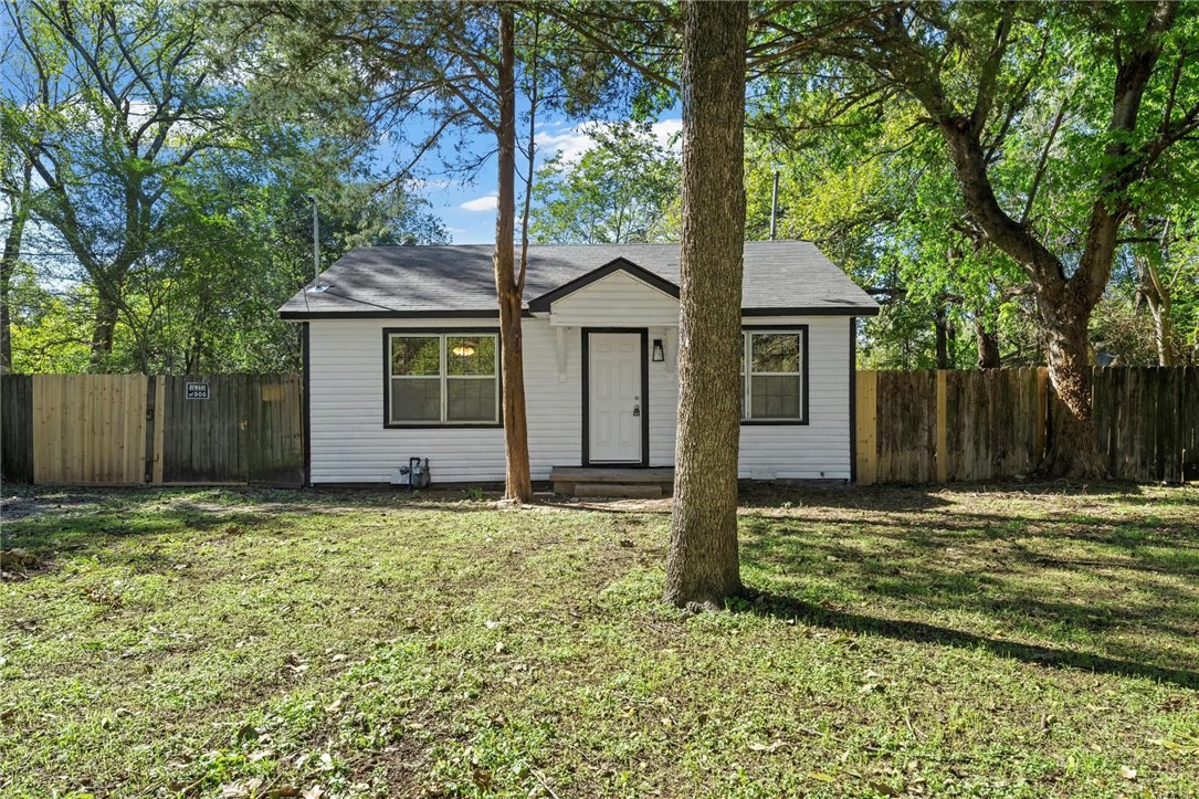 1205 Cherry Street, Waco, Texas image 1