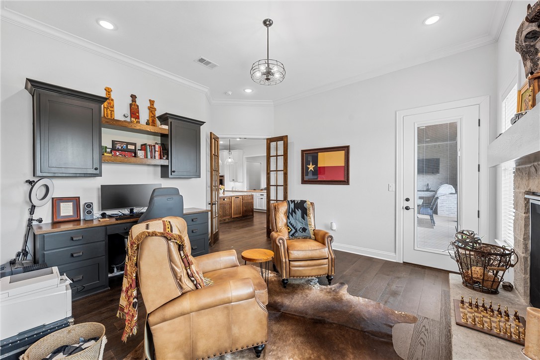 900 Glorietta Drive, McGregor, Texas image 19