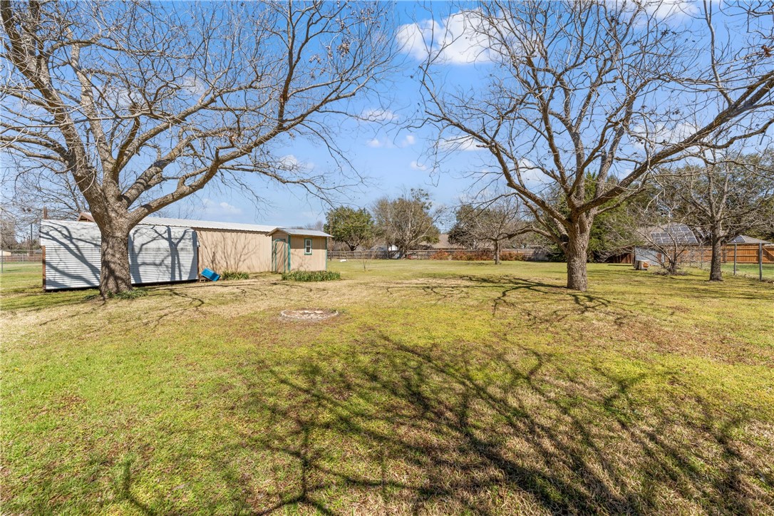 568 Bosque Lane, McGregor, Texas image 20