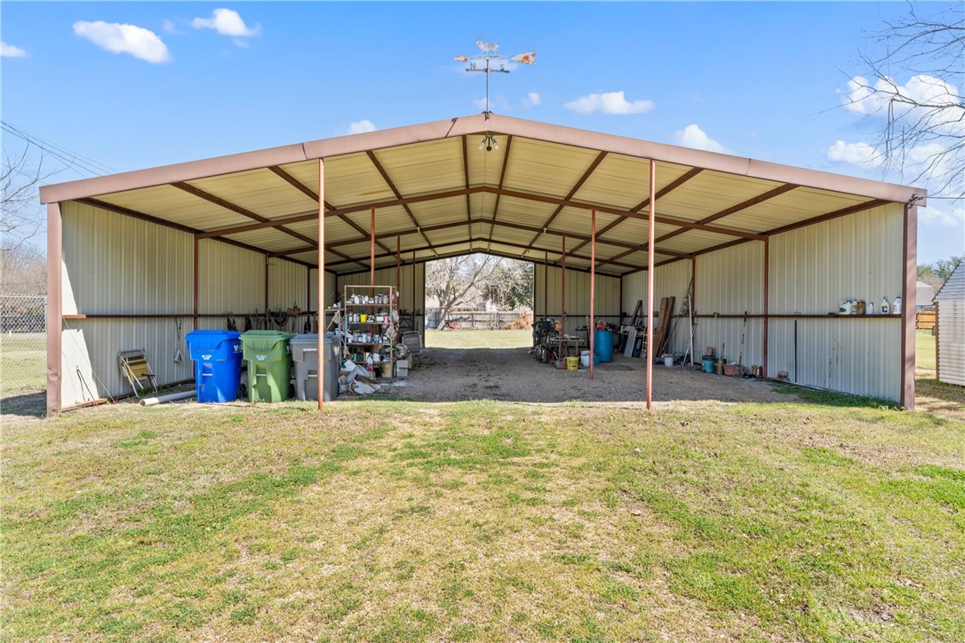 568 Bosque Lane, McGregor, Texas image 18