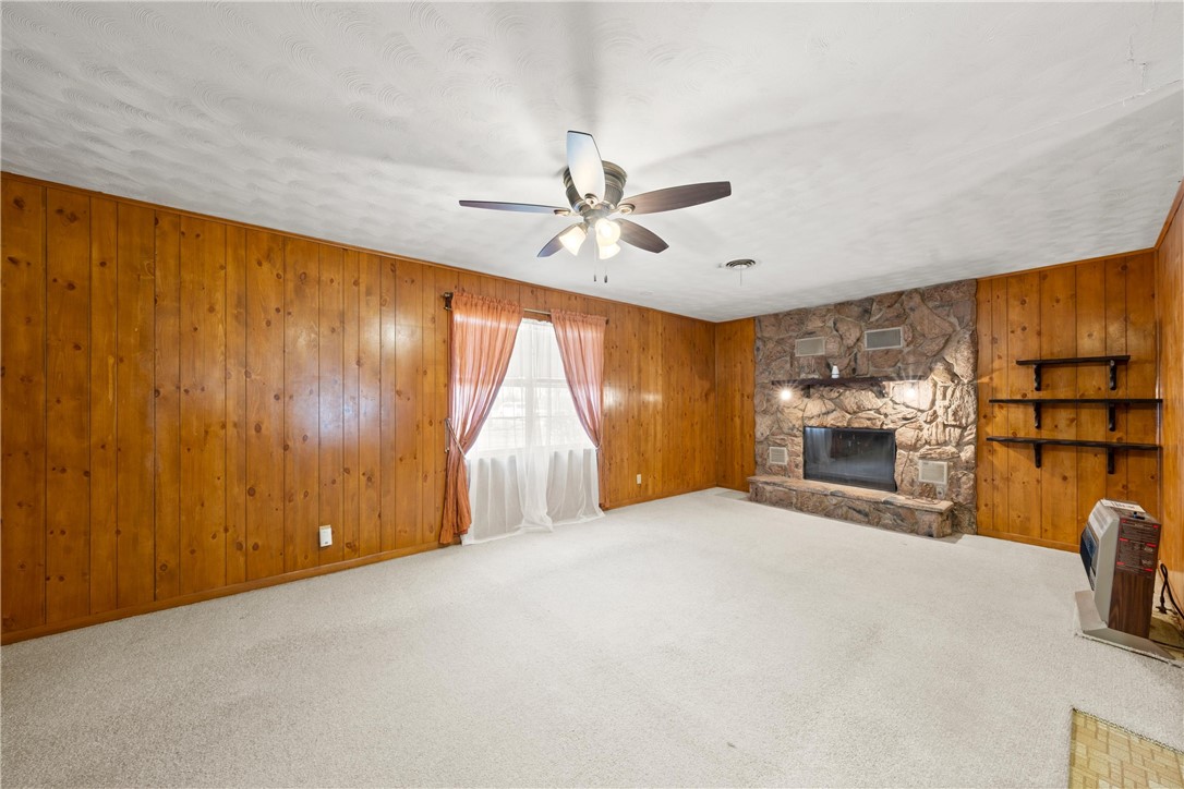 568 Bosque Lane, McGregor, Texas image 5