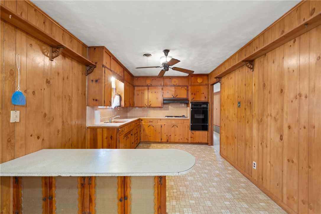 568 Bosque Lane, McGregor, Texas image 10