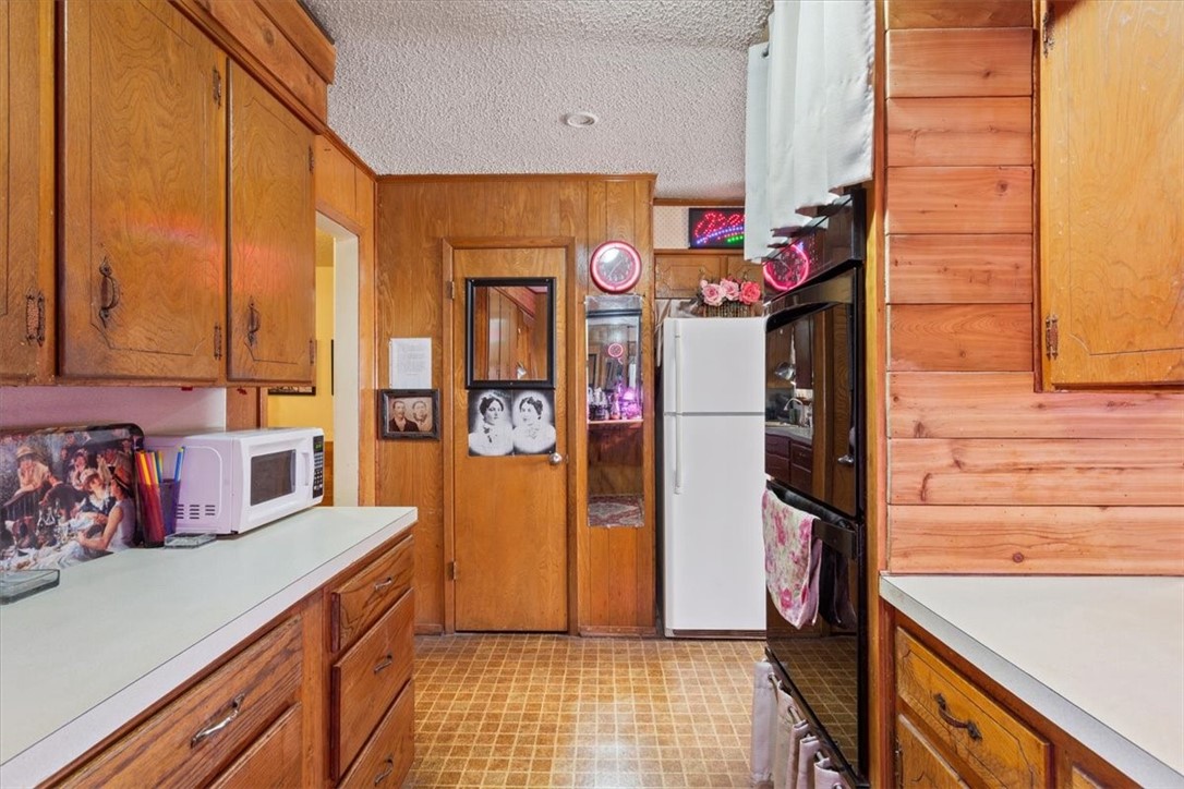 411 Brookwood Drive, Woodway, Texas image 18