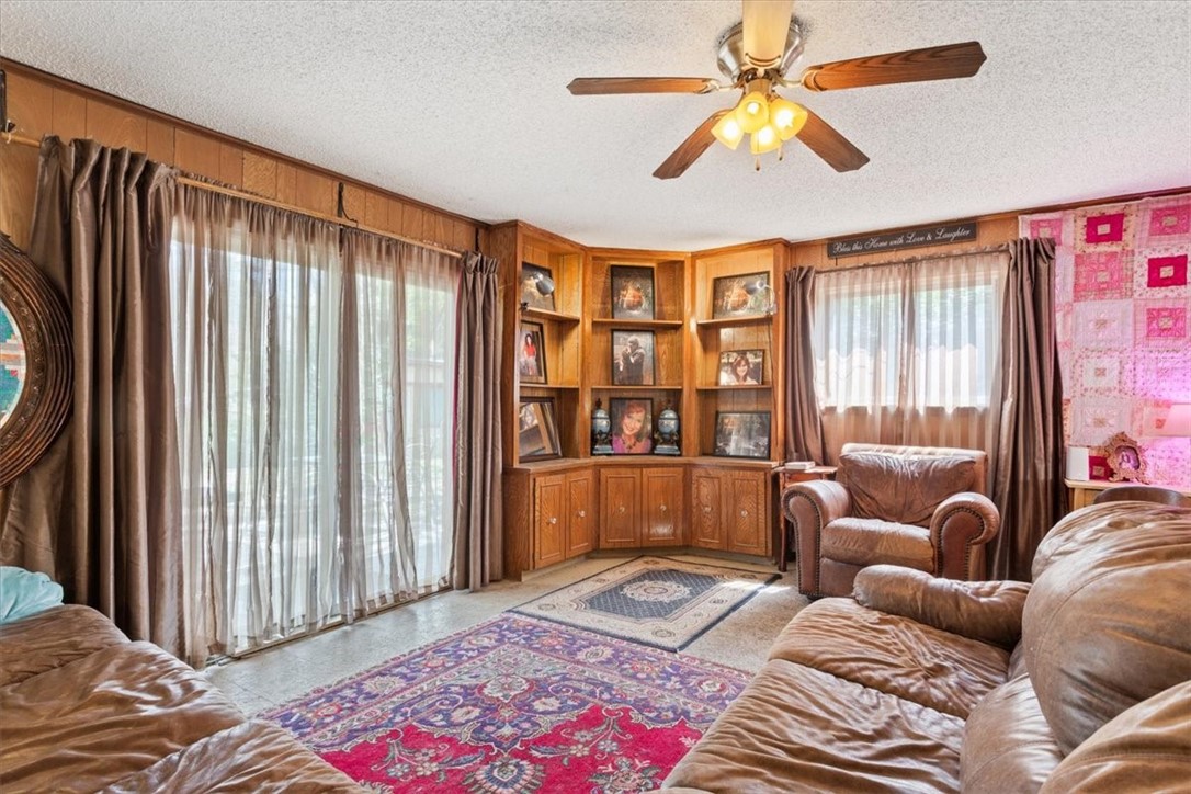 411 Brookwood Drive, Woodway, Texas image 9