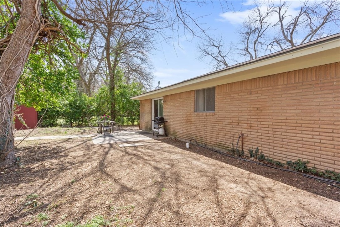 411 Brookwood Drive, Woodway, Texas image 44