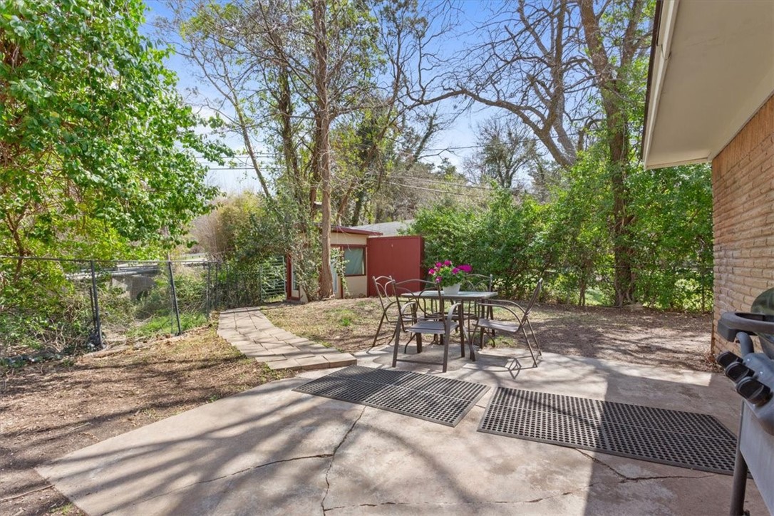 411 Brookwood Drive, Woodway, Texas image 35