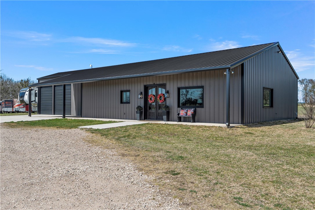 1244 Losak Road, Lorena, Texas image 4