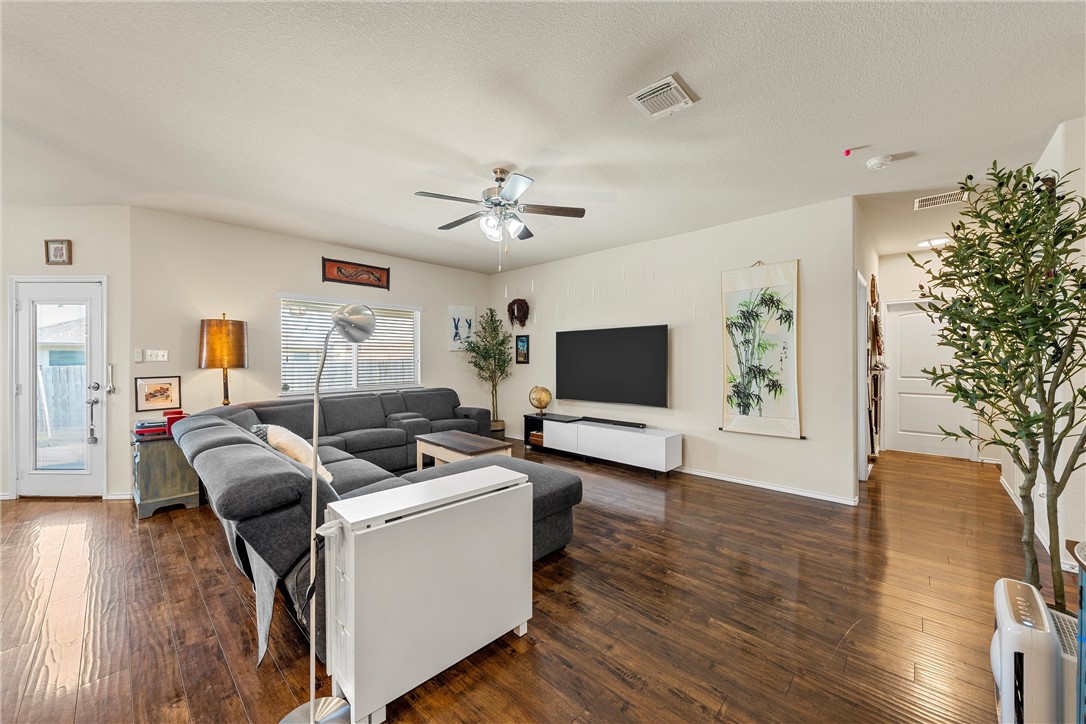 11220 Haviture Way Way, Waco, Texas image 4